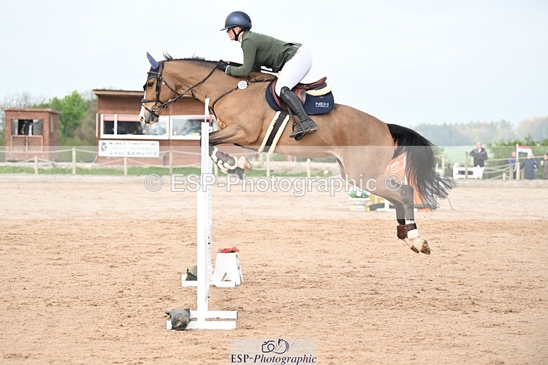 250425-095550-08056 - Cls 2 - 2 Star Small Tour