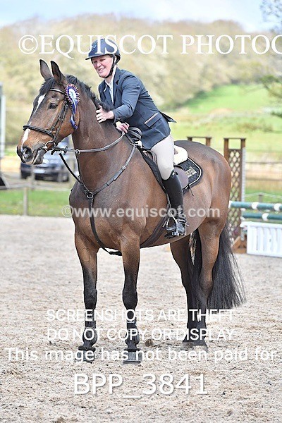BPP_3841 - CLASS 3 FRI Senior British Novice/ 90cm Open