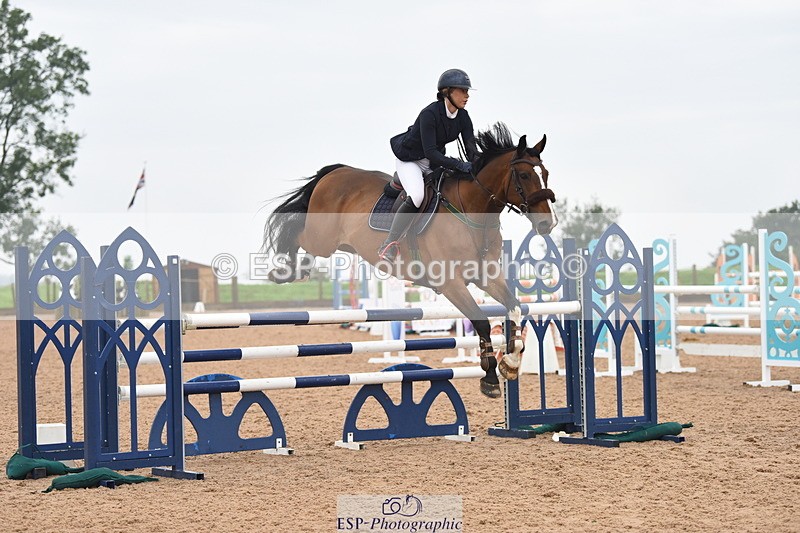 230916A-111002-04026 - Cls 14 Snr Foxhunter