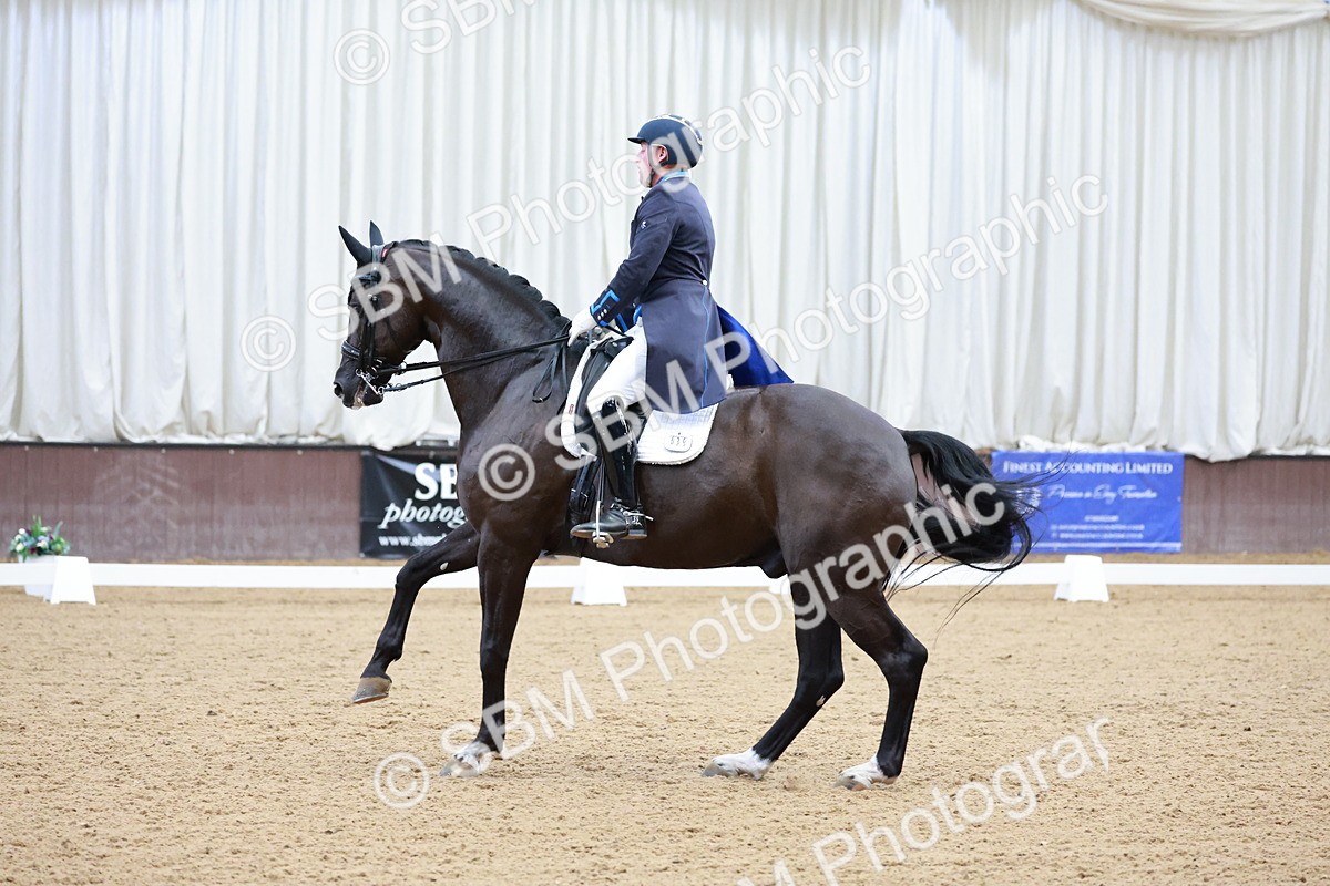 SBM_015969 - Class 5 - FEI INT II - 15.48-17.00