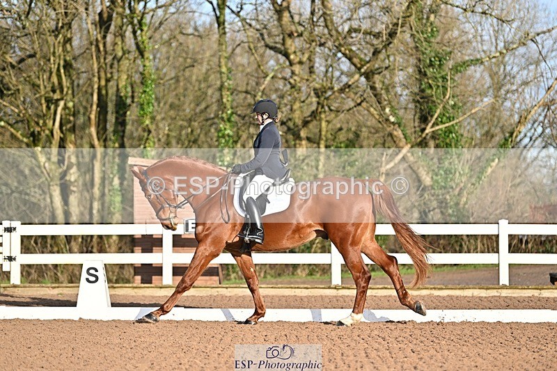 241214-103241-01166 - 136-NATALIE.PASSMORE-U.Legend