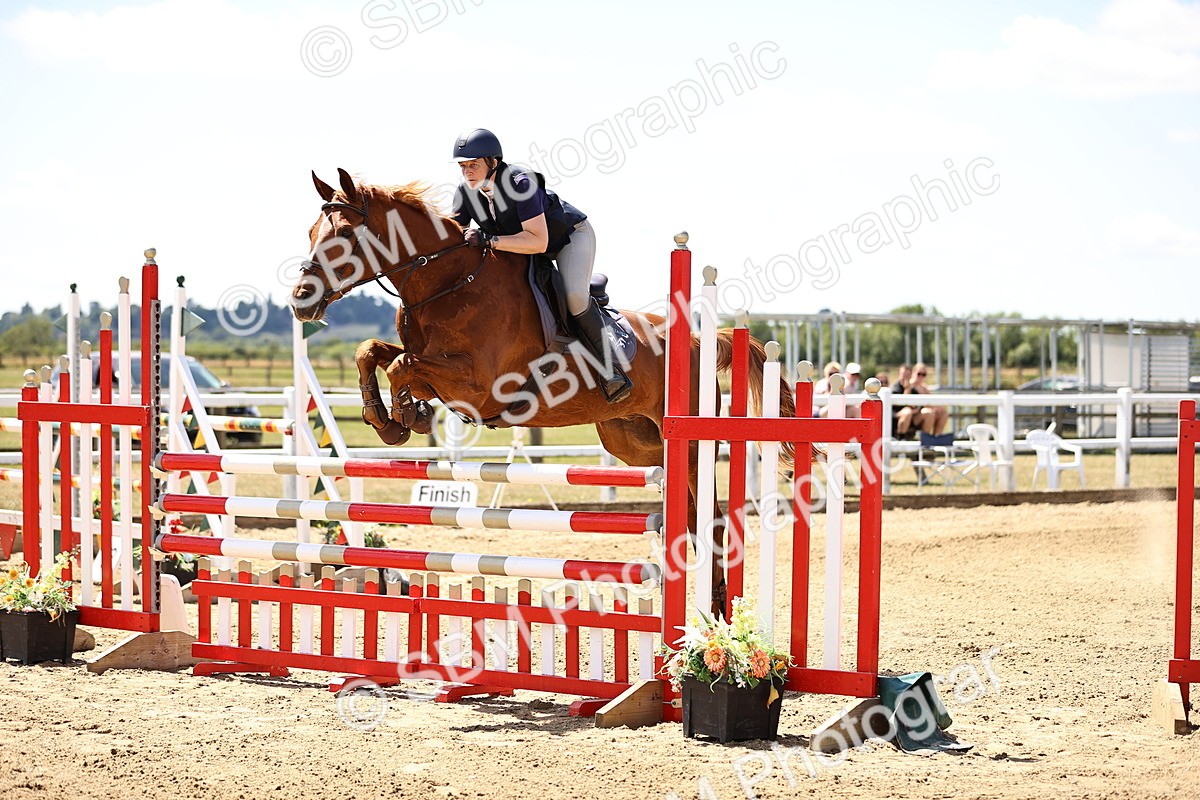 SBM_014381 - Class 15 - Senior Newcomers - 1.10m Open
