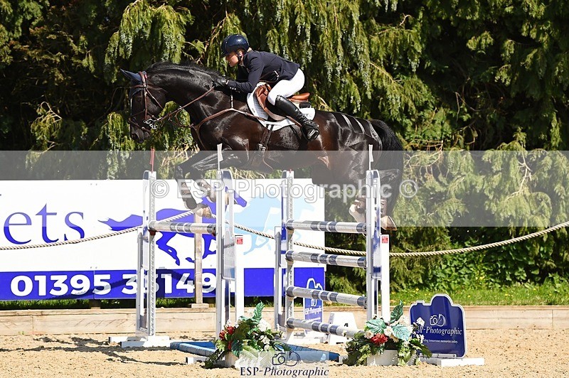 230527-153106-11569 - 480-FLOW_7-Mollie_Summerland-SJ