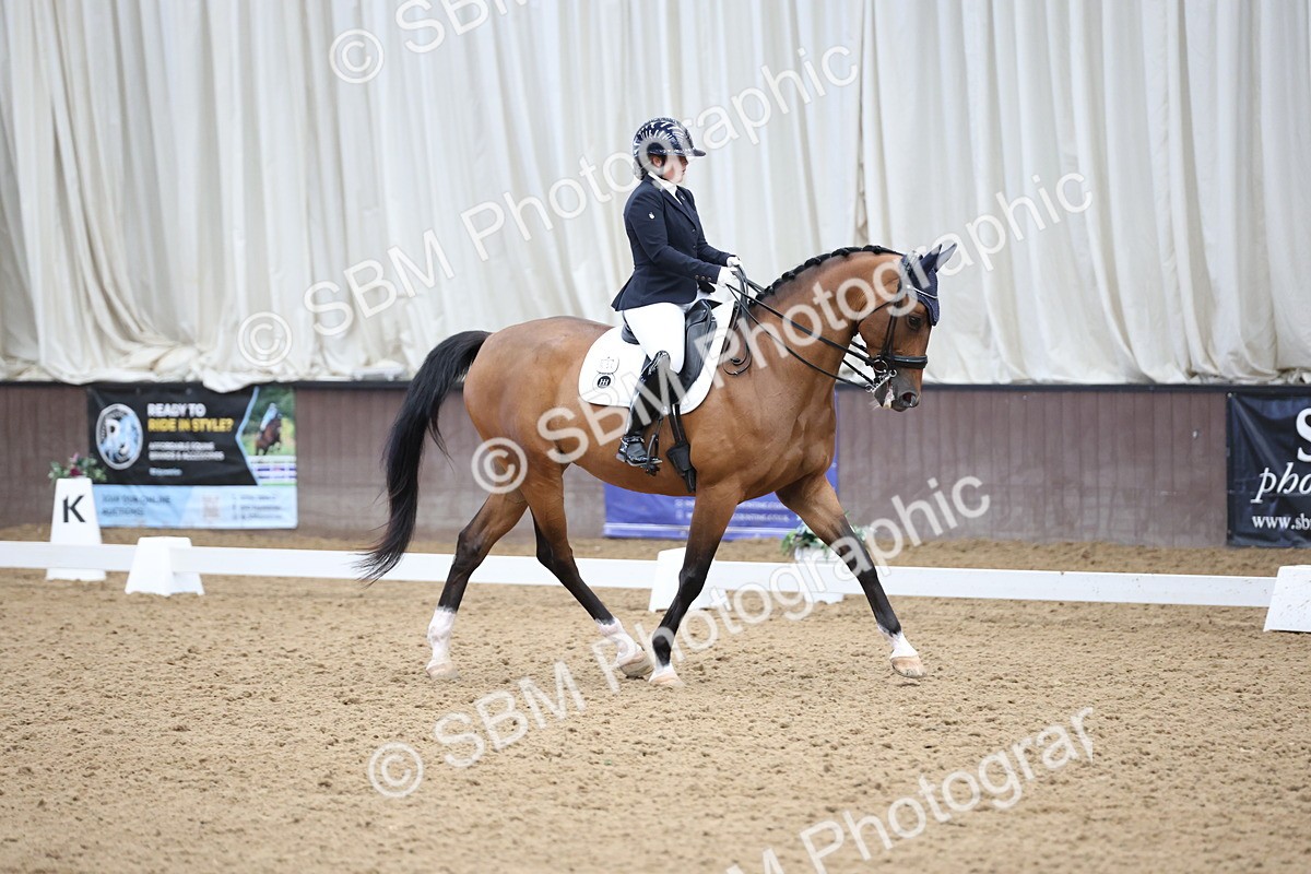 SBM_004042 - Class 8 - Advanced Medium 6 Silver