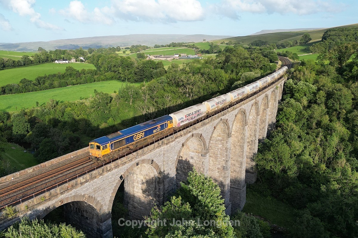 JL - 11.8.23 66737 6C00 Clitheroe - Carlisle NY, Smardale - Smardale viaduct