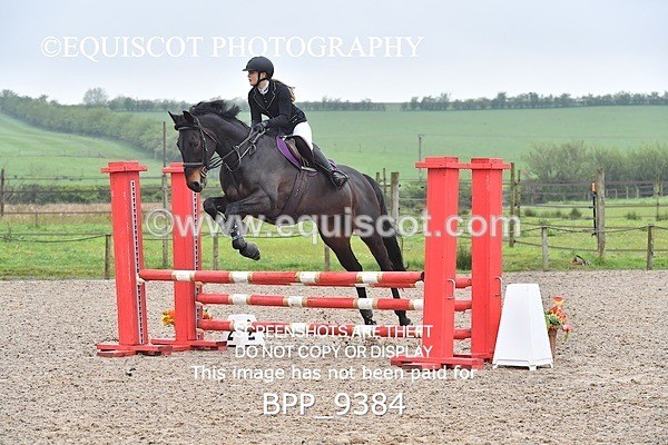 BPP_9384 - CLASS 32 MON Club/ Unaffiliated 70cms Open