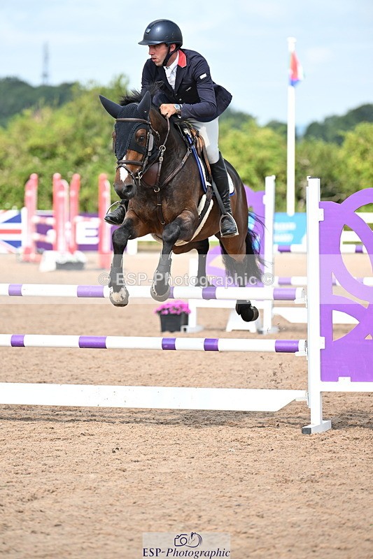 240802A-104913-04073 - Cls 22 A&B Discovery & 1.00m Open