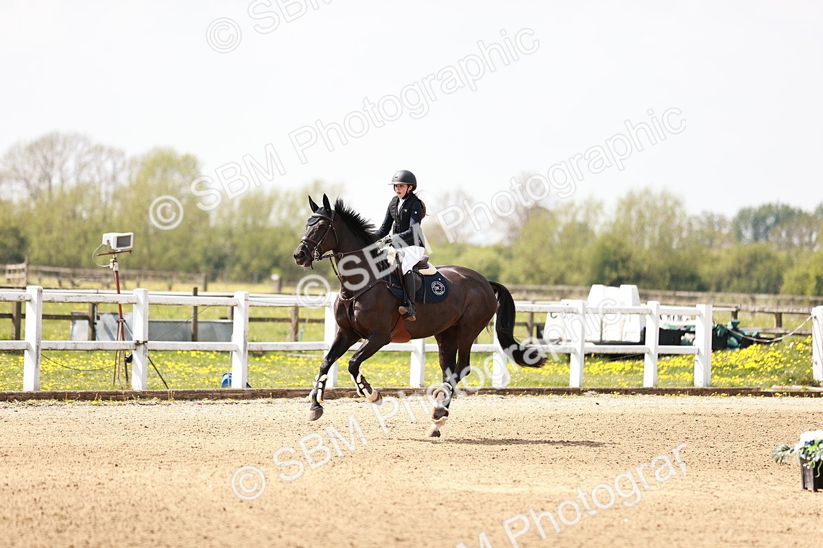  - Class 24 - Senior Newcomers - 1.10m