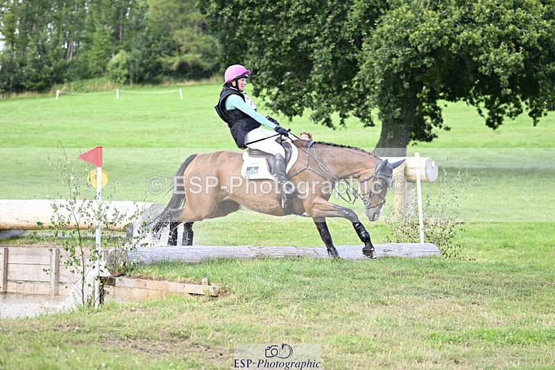 240804-180103-19166 - 751-Jess_Rimmer-SIR_HENRY_HALL