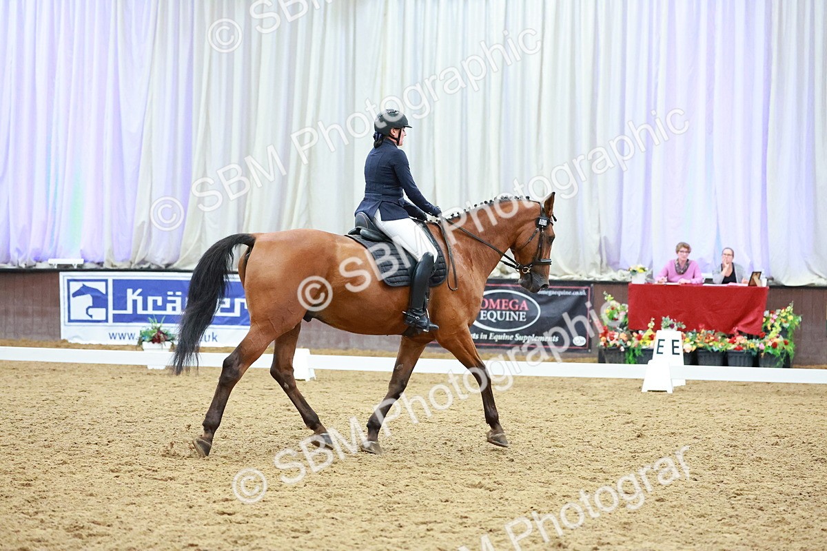 SBM_004142 - Class 12 - E2 Championship - 14.50-15.53