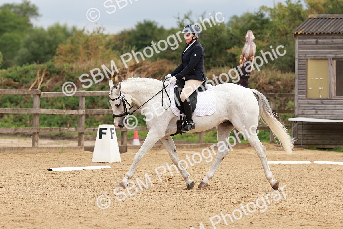 SBM_002695 - Novice 2