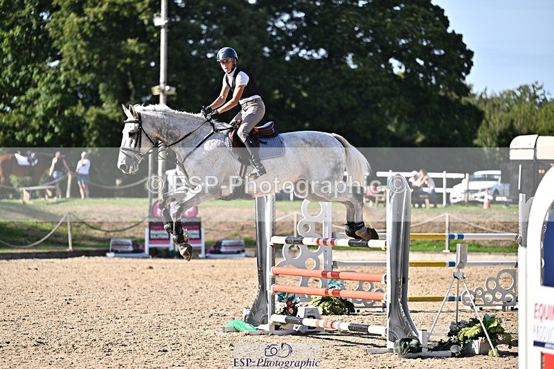 260906A-162228-04663 - Cls 24 Snr Foxhunter