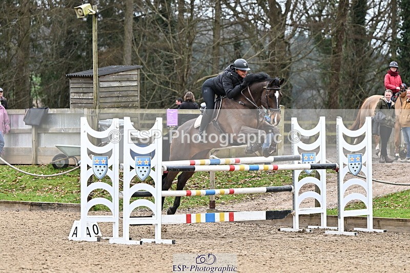 250201A-143023-00964 - Cls 04 Local Horse 120cm