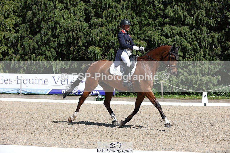 230526-152645-06701 - 381-CAROLINES_AIR_KM-Izzy_Taylor-WEDTrotUp+DR