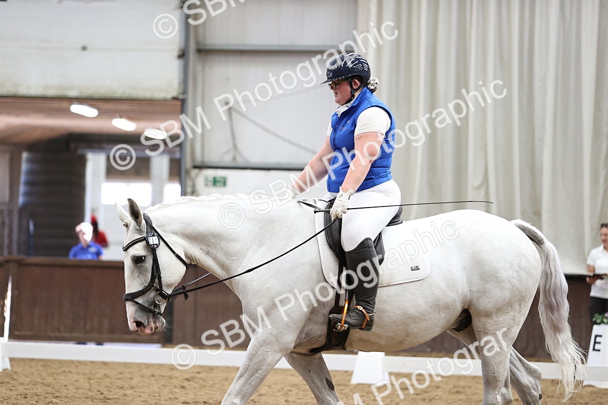 SBM_001924 - Novice 4 - 11.15-13.22