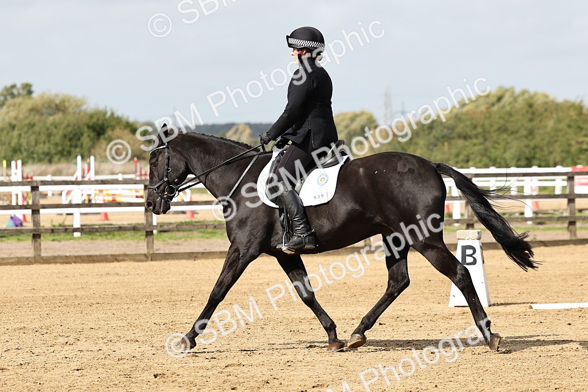 SBM_001117 - Class 46 - Novice 1 Combined Training