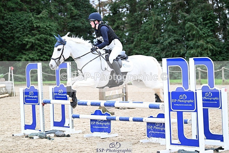 241117-131952-04127 - Cls 3 90-95cm 13.00 to 14.00