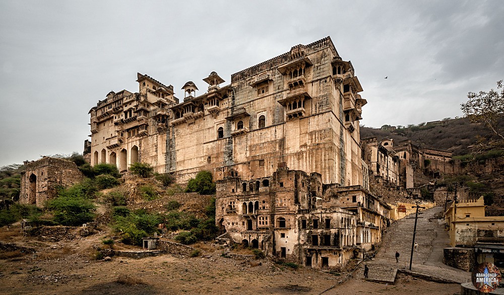 Abandoned Bundi Palace, India | Grand Wedge - ABANDONED INDIA