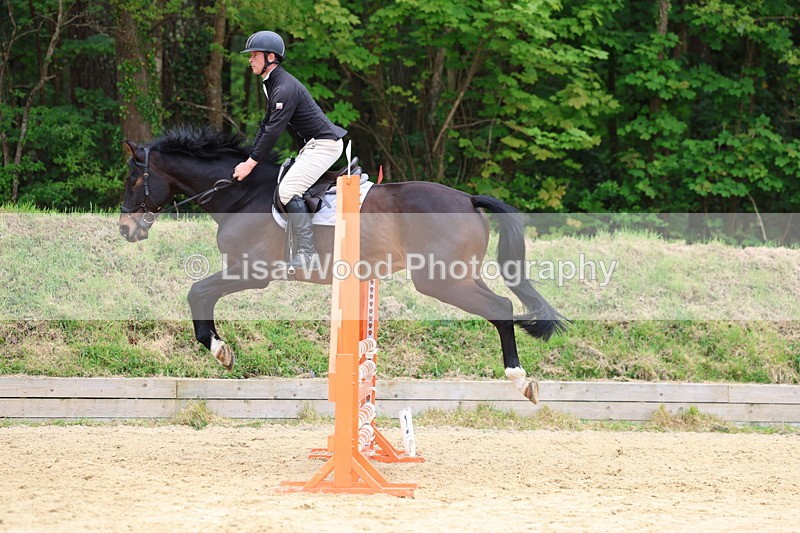 3E7A6013 - Class 4: Senior British Novice/90cm open