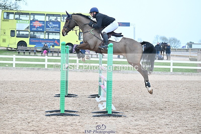 240113A-140935-02265 - Cls 13 Foxhunter and 1.20m Open