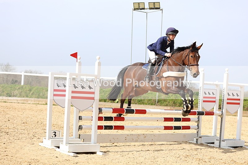 3E7A6733 - Class 4: Senior British Novice/90cm open