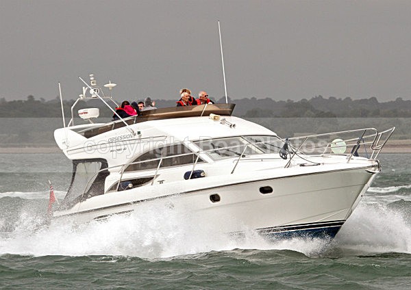 110625 OBSESSION IMG_3538 - Flybridge Cruisers
