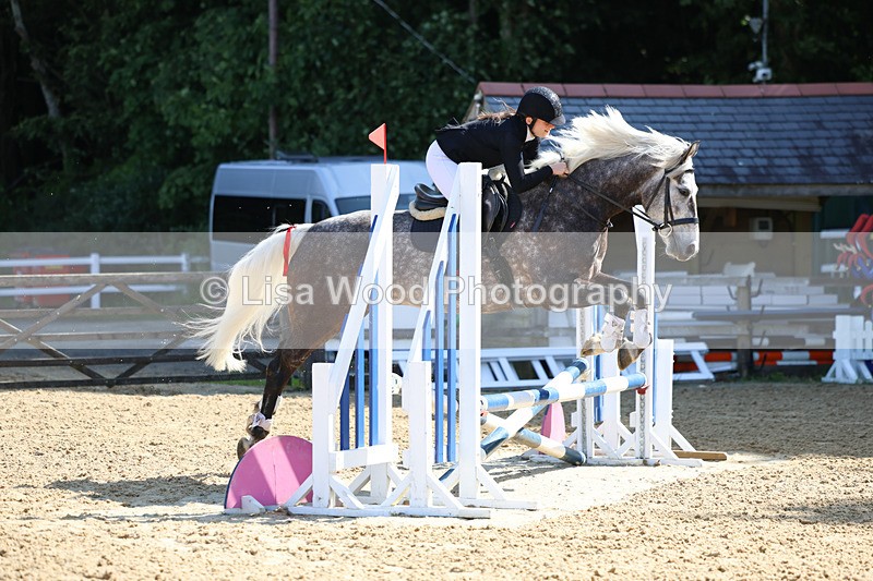 3E7A2497 - Class 2: 70cm Juniors and Seniors