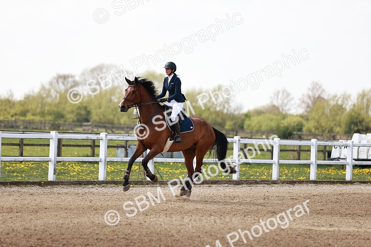  - Class 24 - Senior Newcomers - 1.10m