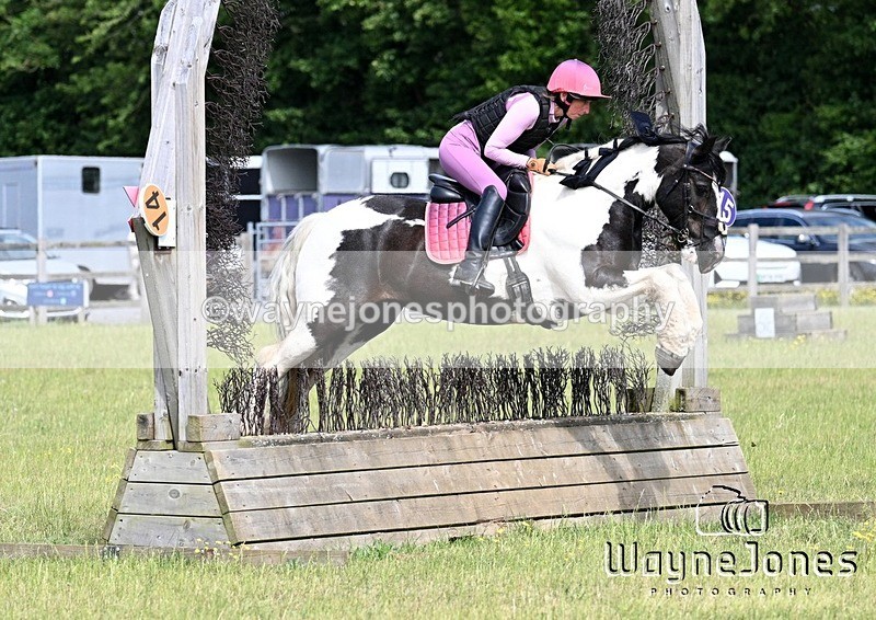 WJ7_9414 - Kellie Jade Ellie XC training with Kelly Harris 28-06-26