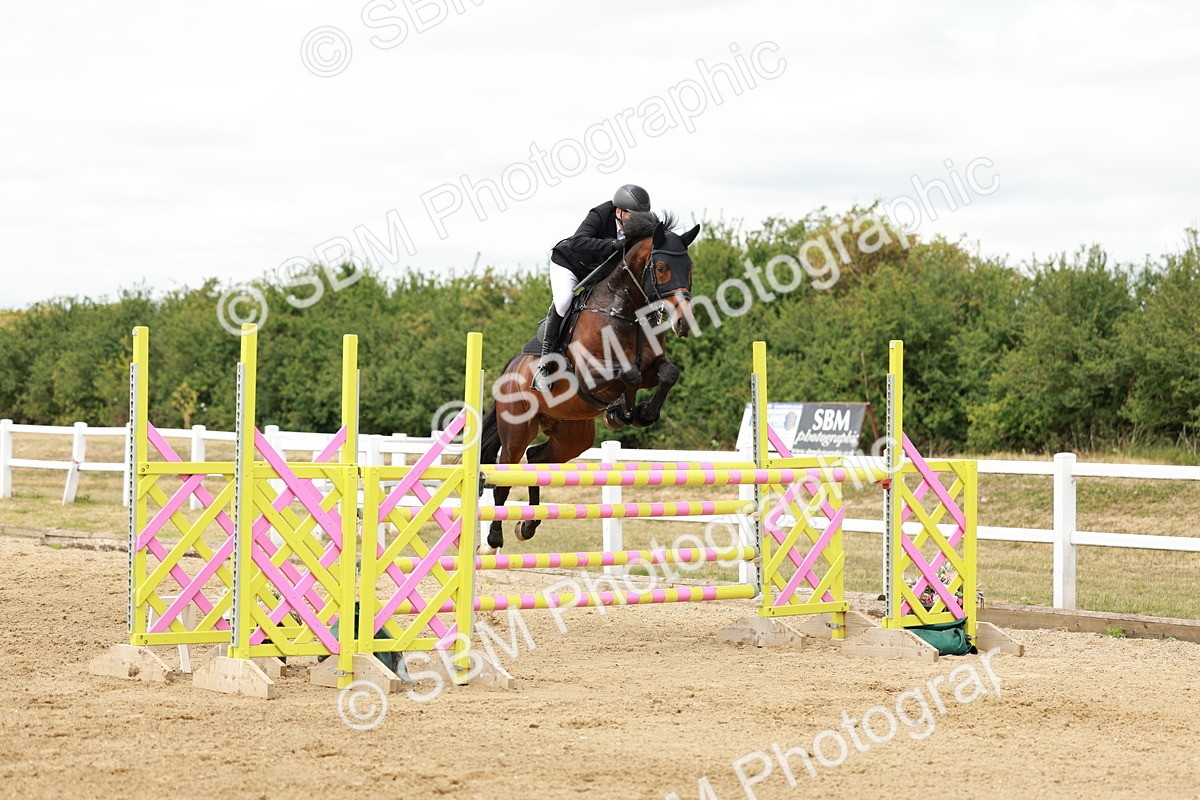 SBM_019046 - Class 21 - Senior Newcomers Championship 2d Rd