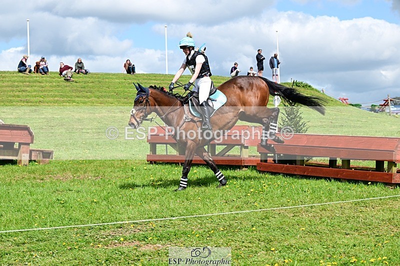 260419-135018-14369 - R-865-Gemma.Holdway