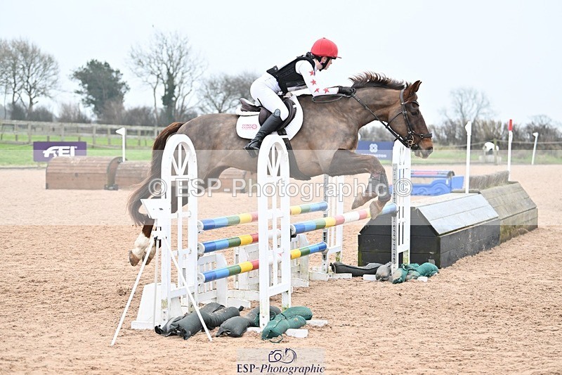 250118-140641-01431 - Cls 3A&B 90cm 13.20 to Coursewalk