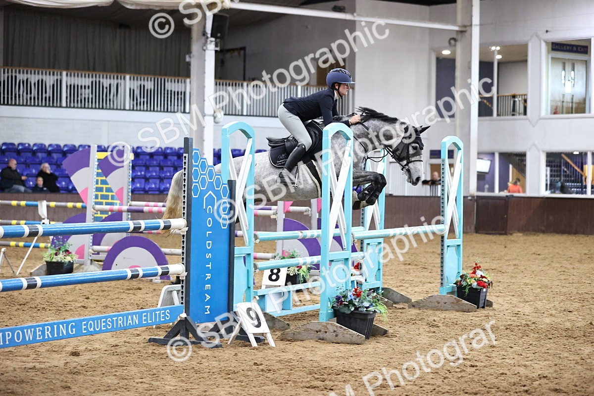 SBM_001873 - Class 4 - Senior Newcomers - 1.10m Open