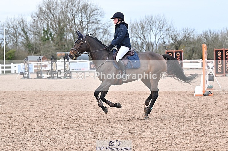 251126-142701-00697 - Cls 6 National 1.30m and 1.40m