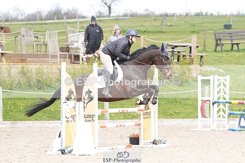 250414-135902-01051 - 90cm Round 2