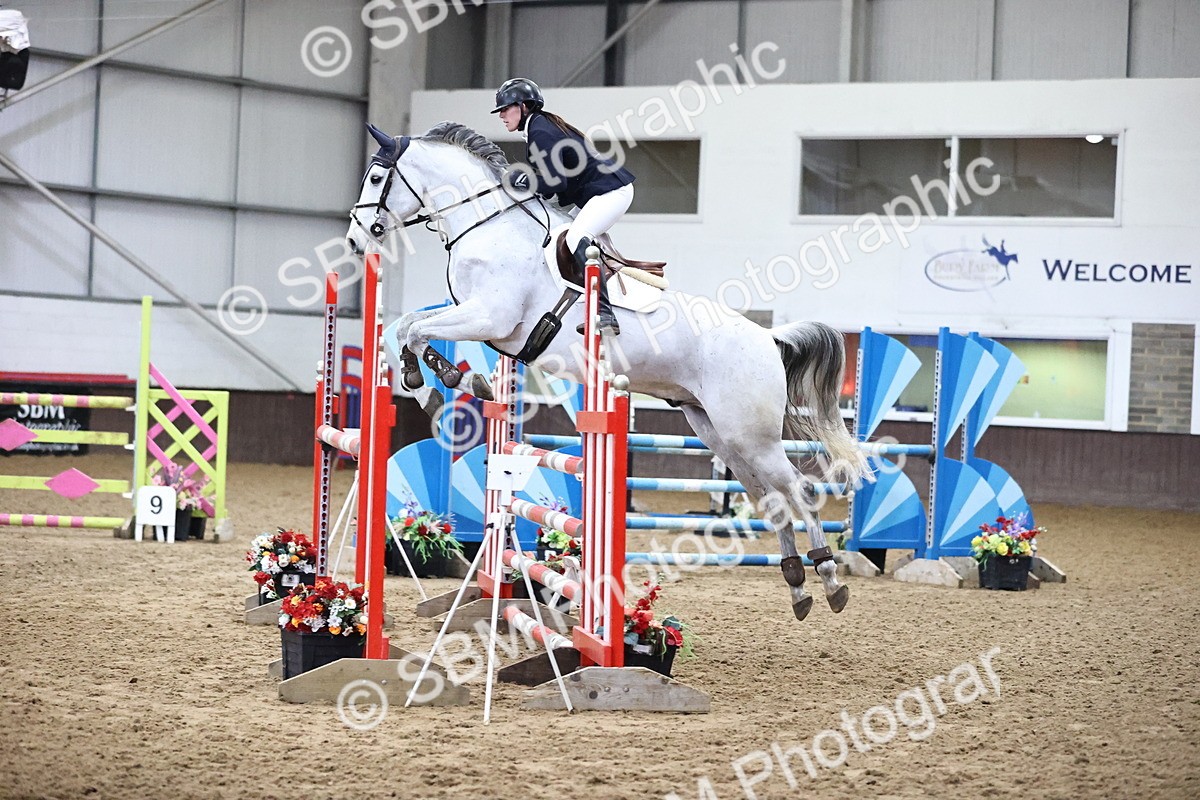 SBM_004833 - Class 16 - Senior Newcomers - 1.10m