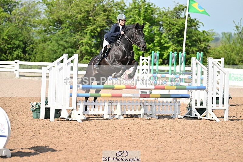 240509A-100907-00370 - Cls 1 British Novice and 90cm Open