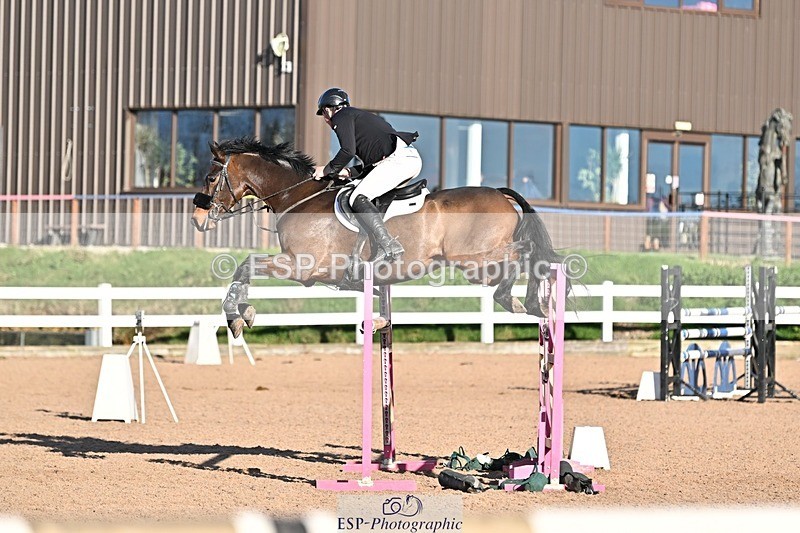 241120X-134053-00583 - Cls 05A&B Snr Fox & 120 Open