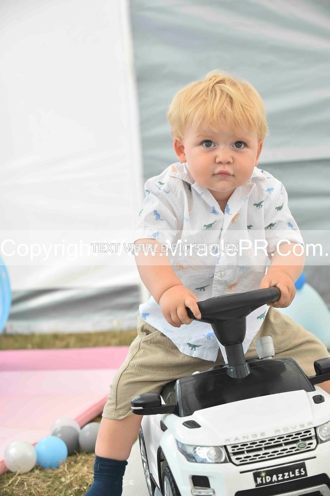 SH4_2299 - Bonny baby competition.