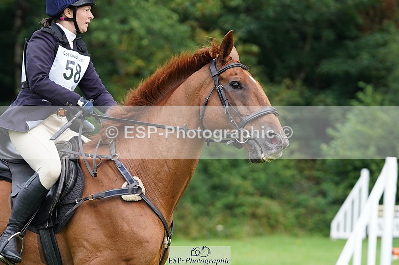 240811A-101406-00831 - 058