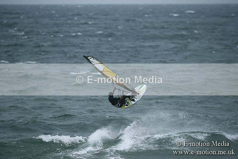 WS 150913-22 - Windsurfing