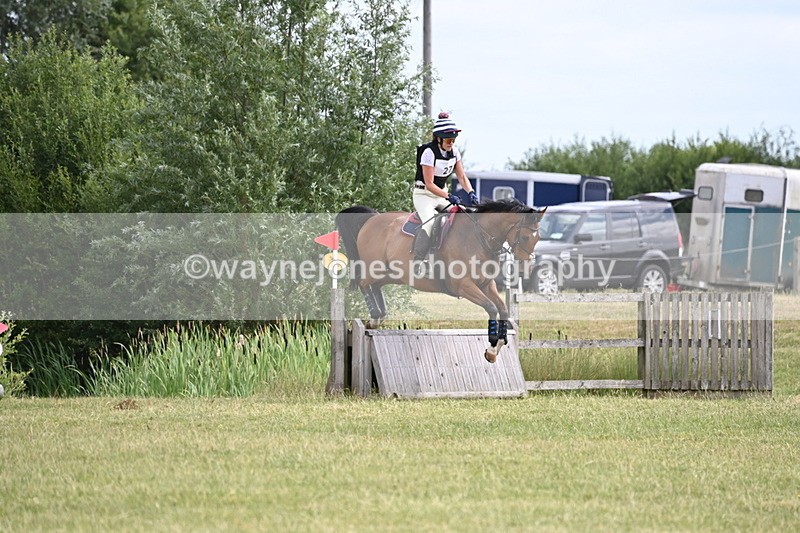WJ6_7133 - 80cm XC