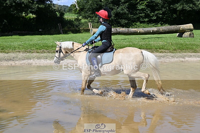 240728B-111932-00865 - Theo's Group XC