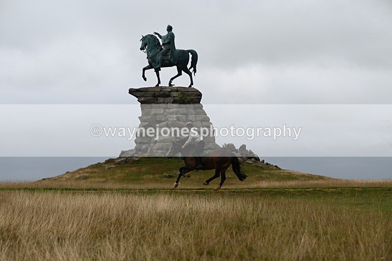 DSC_0158 - Time at Statue 09:51 to 10:54