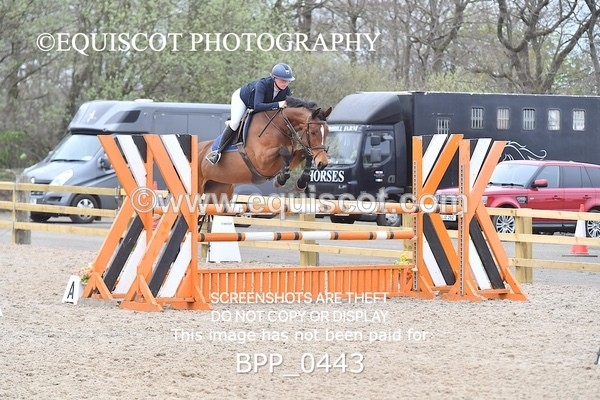 BPP_0443 - CLASS 4 FRI Senior Newcomers/ 1.10m Open