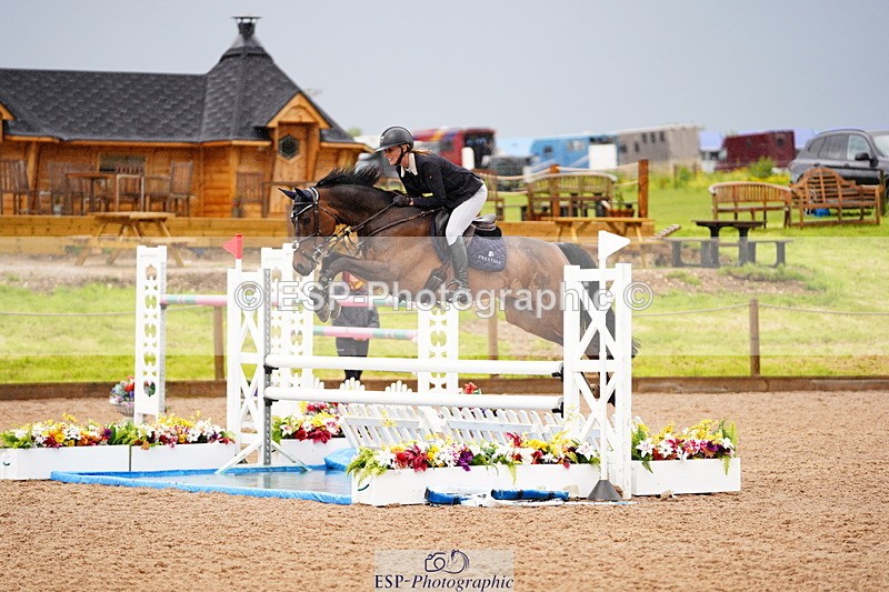 240526A-132220-08343 - Cls 27 Chard Equ May Grand Prix