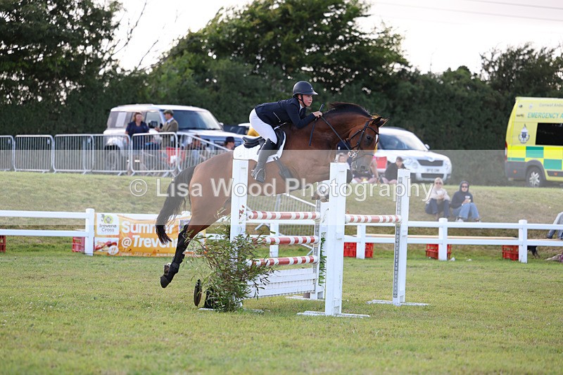 3E7A4697 - Class C1: Showjumping Senior Newcomers/1.10m open
