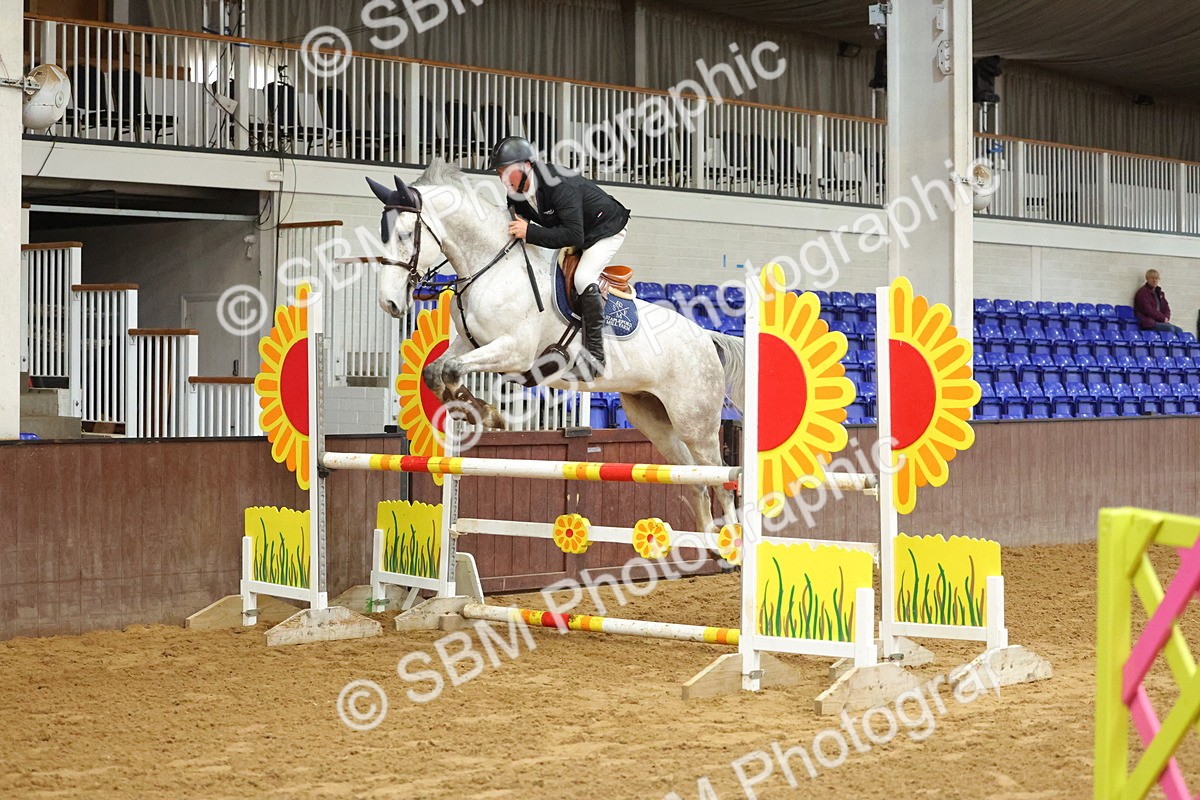 SBM_001119 - Class 4 - Senior Newcomer - 1.10m