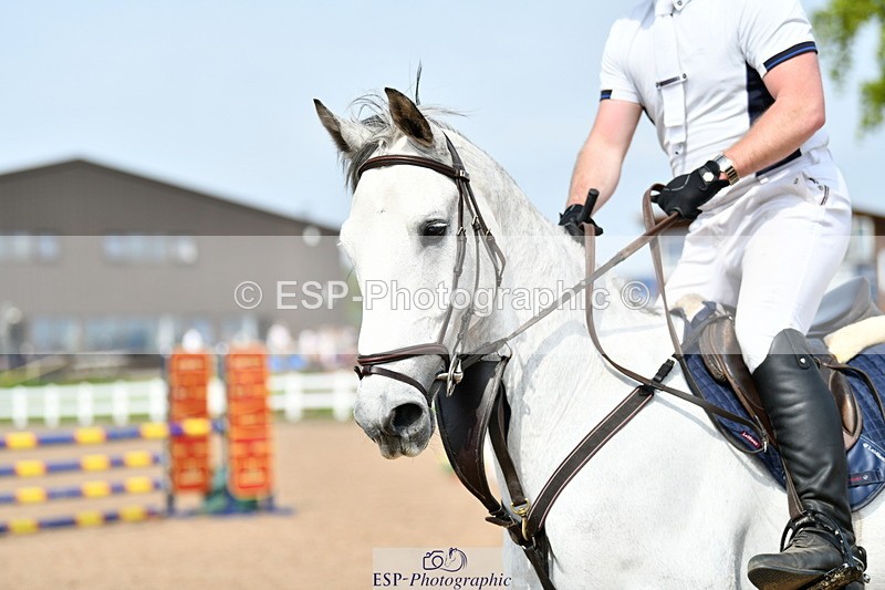 240511A-153443-14160 - Cls 25 British Novice and 90cm Open
