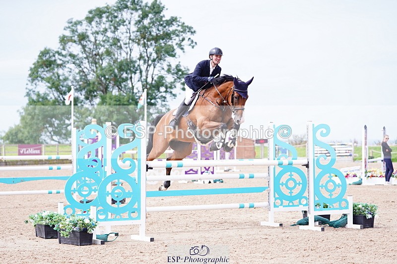 240803A-105944-07331 - Cls 29 Snr Foxhunter